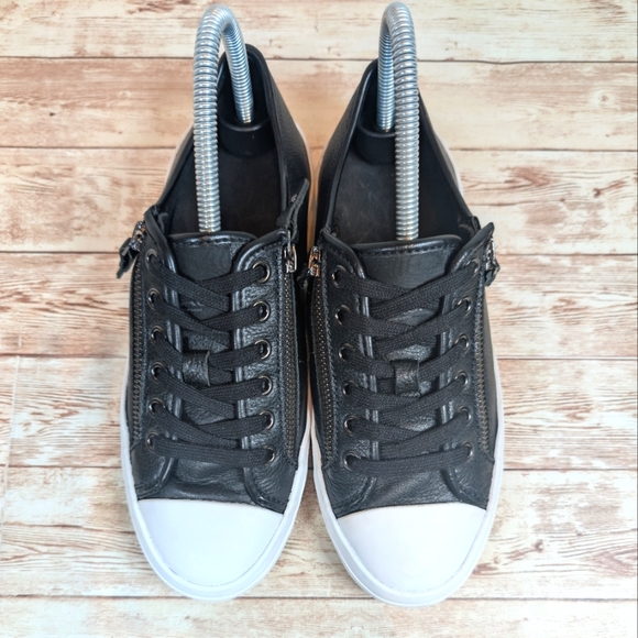 Coach Empire Zipper Leather Black Low Top Sneaker Tennis Shoes Women's Size 7 B - Picture 7 of 16